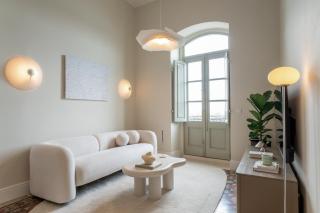 Traditional chic 2 bedroom apartment with Seaview LDEM1-5 - 0