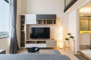 Luxury Loft Duplex with Luxurious Views! - 9