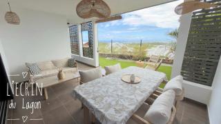Appartement cosy avec piscine et vue mer - 0