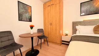Hubix Suites - Icon Studios Premium Urban Retreat - 2