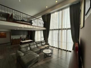 Enjoy Duplex Apartment Space with Complete Privacy - 7