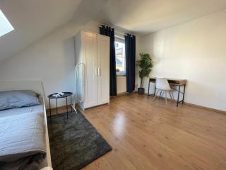 APARTS 3-Zimmer Apartment in Schönefeld-Waltersdorf - 0