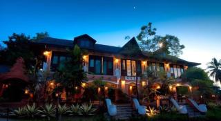 Nakhaburi Hotel & Resort - 3