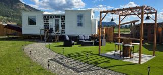 The LuX Haven - 7
