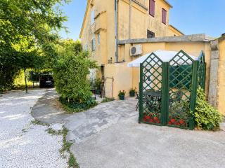 Apartments Jugo i bura - 3