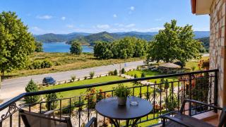 Orama Hotel - Serene Lake Plastira Retreat with Stunning Views - 8