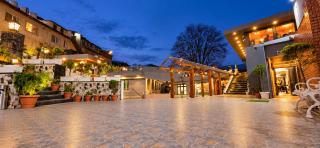 Hotel Shivraj Mussoorie - 1