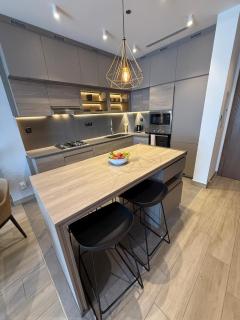 Bespoke Holiday Homes - Cozy 1BR Retreat in Haven Residences JVC - Dubai - 7