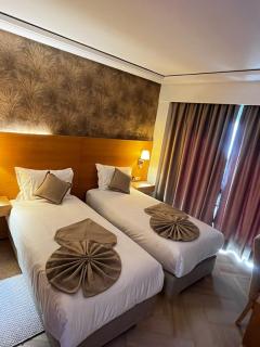 Alliance Hotel - 8
