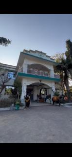 Royal Resort - 2