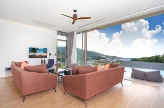 Decorated in a modern and simplistic! - 6