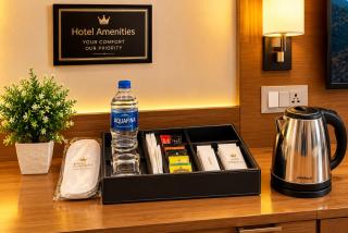 Revking--Hotel The Emporio A Boutique Rooms Near Anand Vihar Vaishali 3-star Hotel l Vaishali, Ghaziabad - 7
