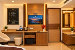 Revking--Hotel The Emporio A Boutique Rooms Near Anand Vihar Vaishali 3-star Hotel l Vaishali, Ghaziabad - 1