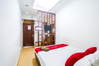 RedDoorz near Kawah Putih Ciwidey - 2