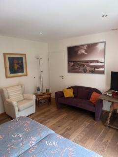 B&B White Pearl - 6