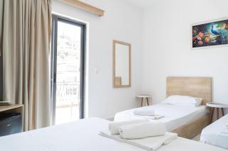 Sunny Side Bed And Breakfast - 5