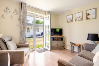 Lemon Lodge, Your Cosy Cornish Escape - 8