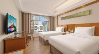Vienna Classic Hotel Shenzhen Dalang Clothing Base - 4