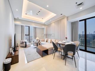 Luxe Haven 2BR in Nobles, Business Bay - 0