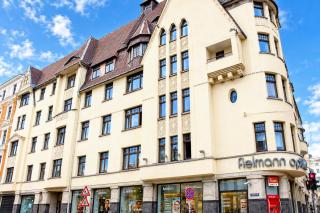 Spacious Art Nouveau Apartments in Central Riga - 6