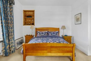 Creek Guest House - 2