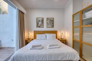 Beautiful, Central Sliema Maisonette & Patio, 5 Min to the Beach - 2