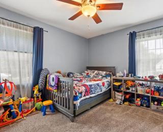 Resell Geneseo Apartment - 2