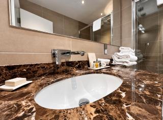 Prime City Centre Apt 2BR 2 Bath Walk to UKREiiF - 7
