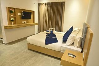 The Divan Skyline - 2