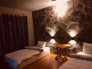 Karimabadcapitalinn by backpackers hostel - 6
