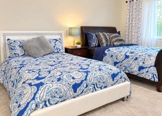 Sassafras Oasis Sleeps 14 - All Season Retreat Near Barrie - 4