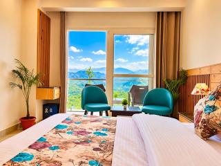 The Pine Woods - A Four Star Luxury Resort In Mussoorie near Zipline - 1