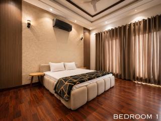 4-Bed Modern House Perfect for Families In DHA Phase 6 - 9