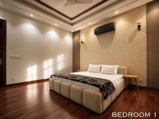 4-Bed Modern House Perfect for Families In DHA Phase 6 - 8