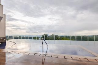 TwinLakes Tagaytay Staycation By Casa Venia - 9