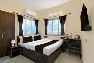Collection O Gariahat Kolkata Formerly 6 Seasons - 9
