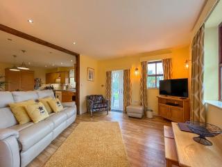 Elder Cottage - Uk52416 - 2