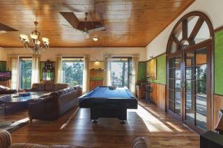 Mistair 5BR Private Villa Cook Staff Pool Table - 1