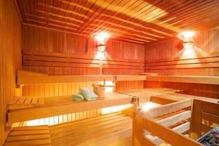 Wellness Ferienwohnung mit Hallenbad und Sauna - 1