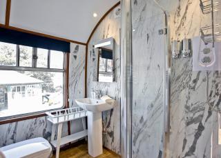 Brunel Boutique Holiday Park - 9