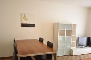 Queen Bed, Private Balcony, Central - Ghost 22 - 8
