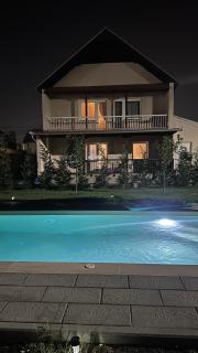 Pool Sunny House Prishtina - 1