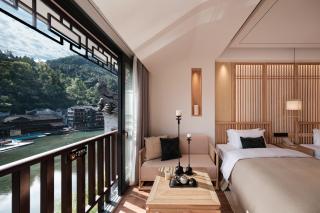 凤凰墨兰禅意江景酒店 Phoenix Molan Zen Riverview Hotel 和 Molan Zen Riverside View Hotel - 8