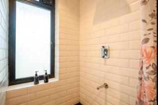 Shoreline Serenity Stylish Apartment in Calangute - 7