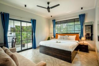 Shoreline Serenity Stylish Apartment in Calangute - 5