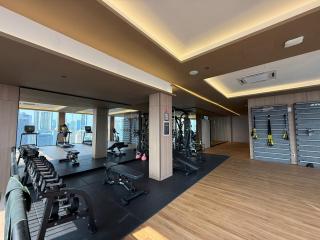 Armani Residences by Romeo Bnb - 9
