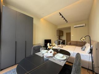 Armani Residences by Romeo Bnb - 8