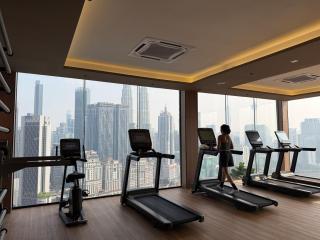 Armani Residences by Romeo Bnb - 2