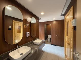Armani Residences by Romeo Bnb - 1