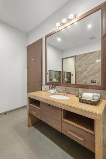 ELIVAAS Signature Aranya Himalayan Retreat 5 BHK Pet-Friendly Hillside Villa with Valley-View Balconies, Gazebo & Landscaped Lawn - 2